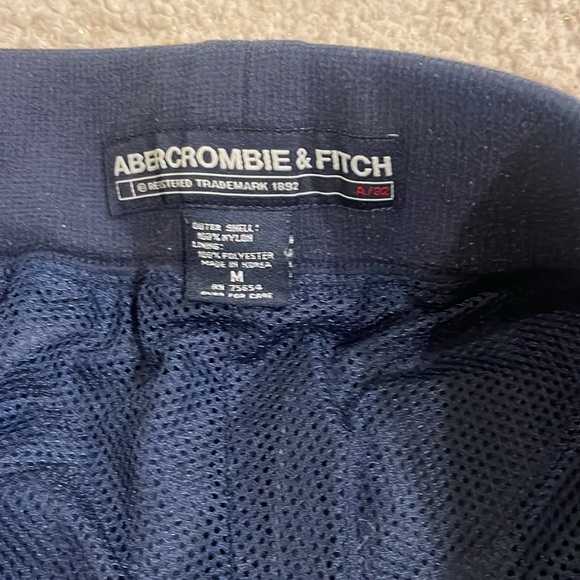 Abercrombie and Fitch track pants - Picture 2 of 4